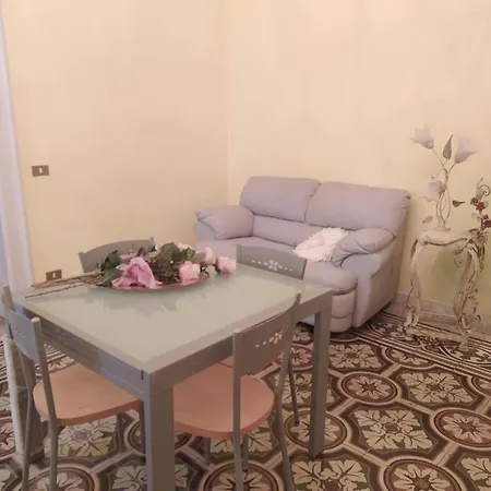 Lu Menzaricchia Centro Storico Di . アパート *